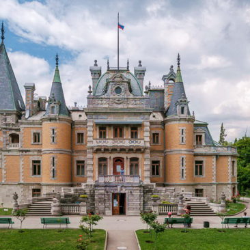 Массандровский дворец (Ялта)
