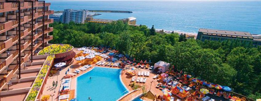 Отель «Берлин Грин Парк»